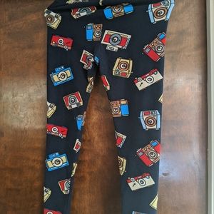 Cute camera print leggings